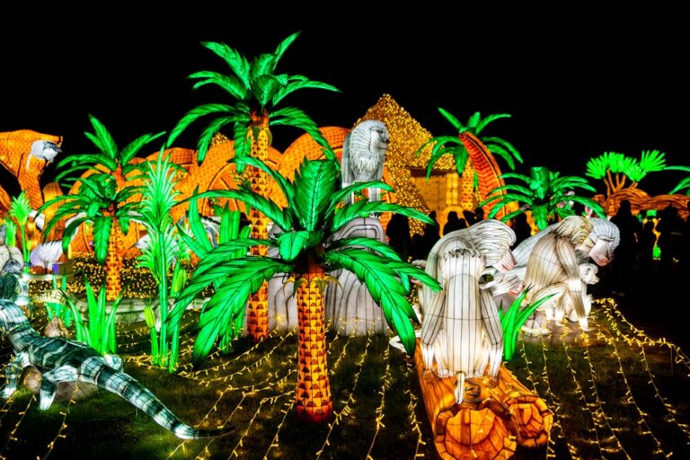 Glow Lanterns